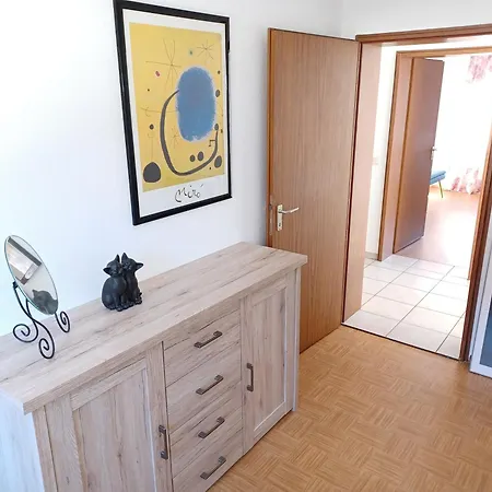 Frizzi Apartment *